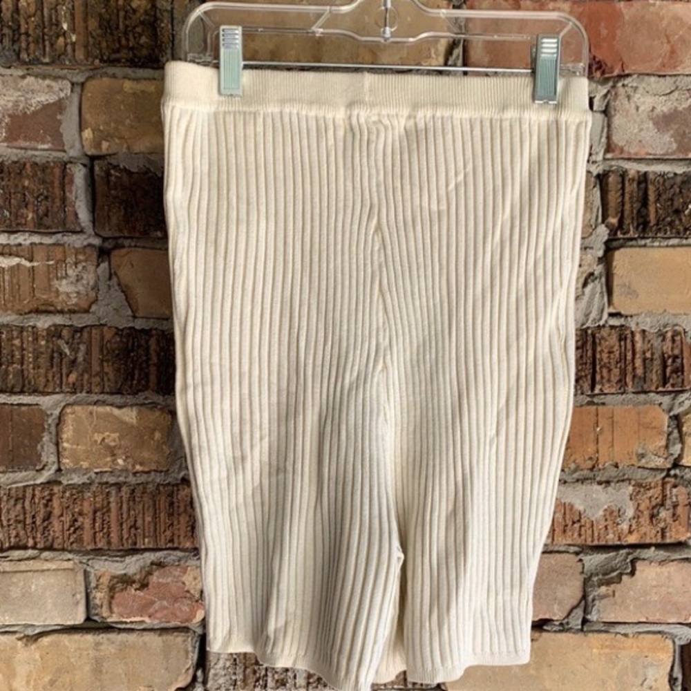 Missguided Cream Ribbed Bike Shorts